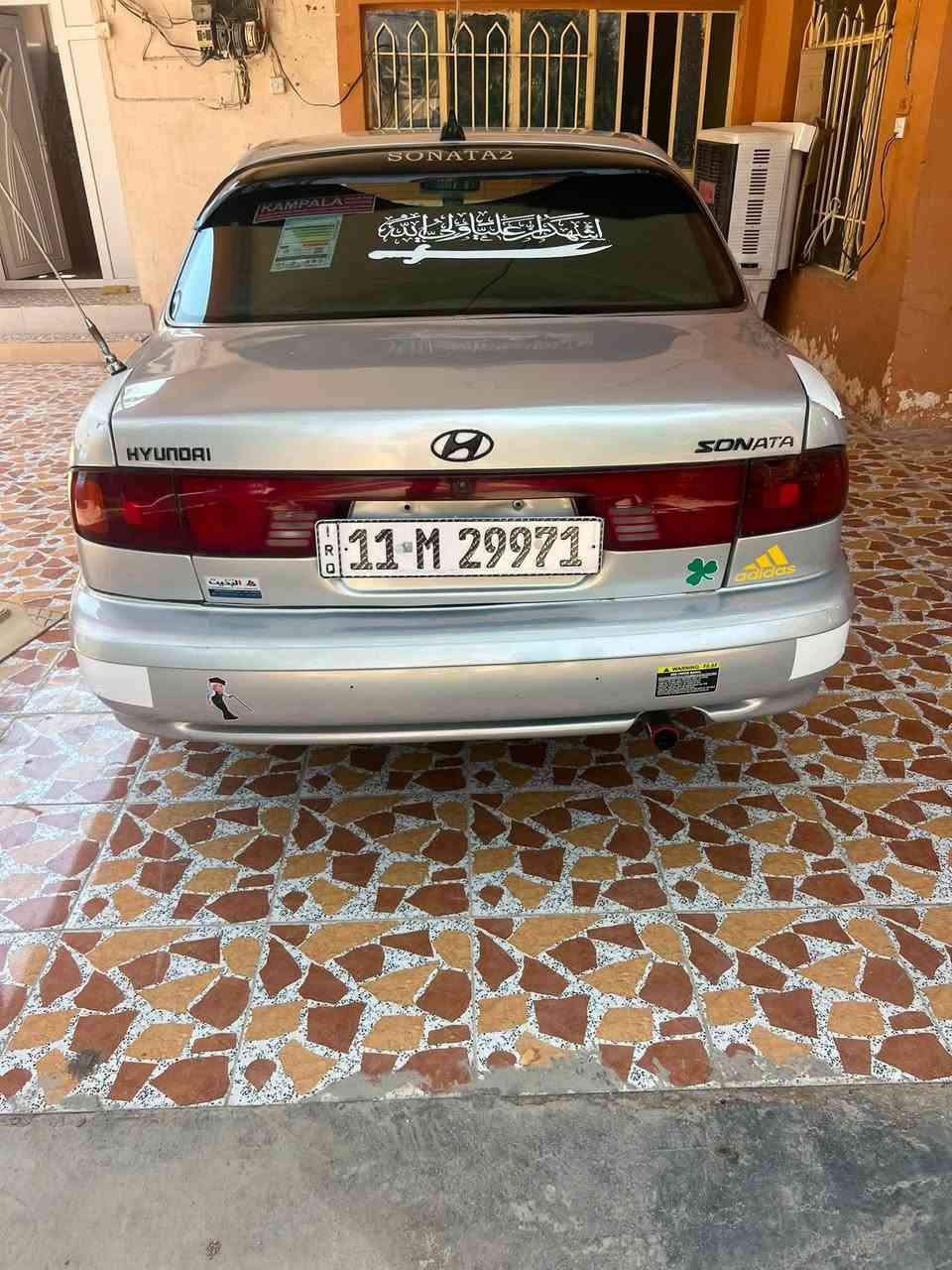 السلام عليكم..... 

سوناتا تو 1995..... 

رقم بغداد....   الدولي 11

شرط التحويل...  مشروع وطني 2028

سنويه وهزه جديده بأسمنا

(( كير اوتوماتك ))

مكفوله من ضربه ولكص ...

كهربائيات ع وضع شركه ولا ملعوب بيه... 

 دوشمه مدوشمه أحسن شي

تبريد ثلاجه 🥶 تدفئه  نار ه. ..تخم تاير.... جديد بأيدي شاده  قبل يومين...كير ومكينه خير من الله...... بشرط فول

كهربائيات كله شغاله بلادي.... 

حته ل اريل كهرباء

شرط لغود وتكم عله وضع الشركه مملعوب بيه....

نعومه ماشالله صاعد حديث 

سياره ما بيه كل عيب تخبل ول ياخذه  يرحملي من وراه 

دشبول يخبل .. صاج

 ارباك دركه .. ايرباك ستيرن

4 دسك

شرط لاضربه ولا طخه ولا كص  ولا كلشي وين ميعجبك روح افحص  ...

صدر خلفي أمامي كله جيد ما ملعوب بي عشركه  نعومه صاعد حديث ... بشر ترايك 200 

غرفتها جديده ...دواخلها مثل كشنات شركه جدد ❤ ... ..مسجلها فول......كيجات كلها شغاله...

محرك  20.0 (المرغوب)

السعر)( 50 ))بيها مجال

***********

ميعجبك سعر عوفه لا تعليق رجان الله شاهد سياره متعوب عليه 

الموشراي لايضل ابكيفيه ينطي اسعار والسوك كلشي بي السياره محد يعرف قيمتها بس الجناي وبلحقيقه احله من الصور ❤️وحلالي عزيز مثل مانته عزيز ✋ 

ملاحظاه سياره كل ترويج ما بيه ❣️
مكاني ديالى بعقوبه

