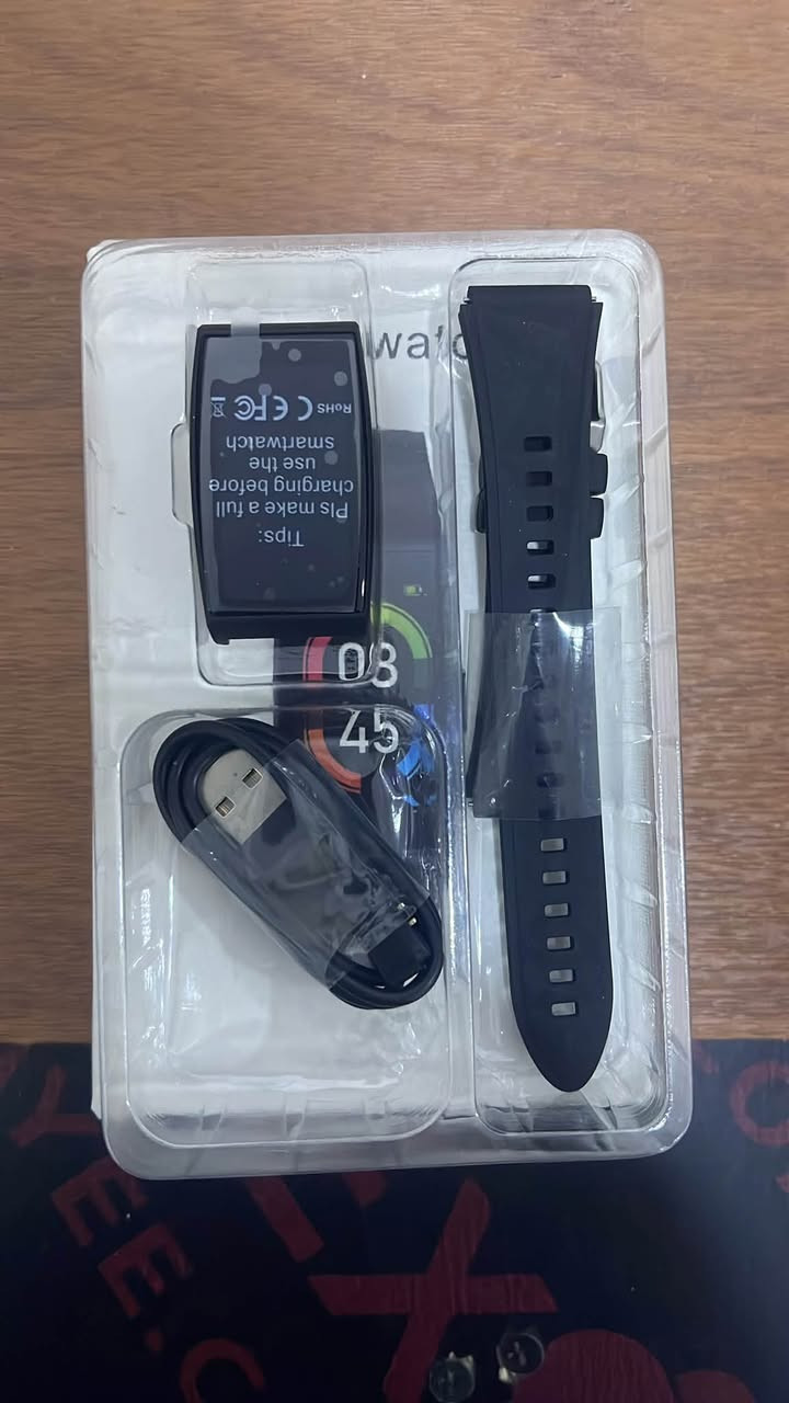 يالله سلام عليكم اي قطعه تعجبك راسل وتساب *********** كله جديد سمارت

نص مكتوب في الصور:
- Tips:. Pls make a full charging before use the smartwatch