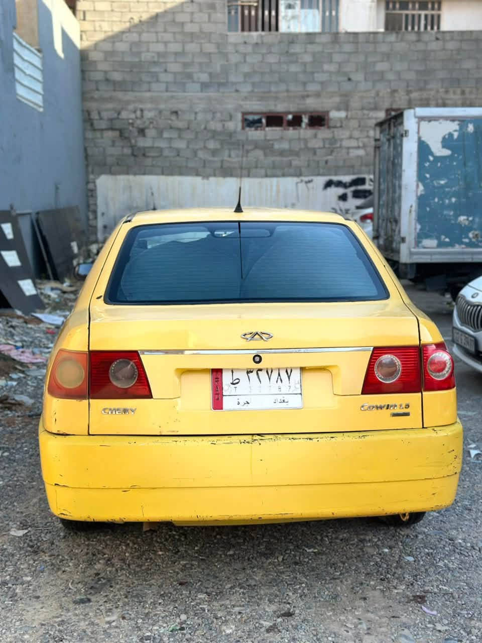 موديل ٢٠١٠ • مكينة اصليه • رقم بغداد