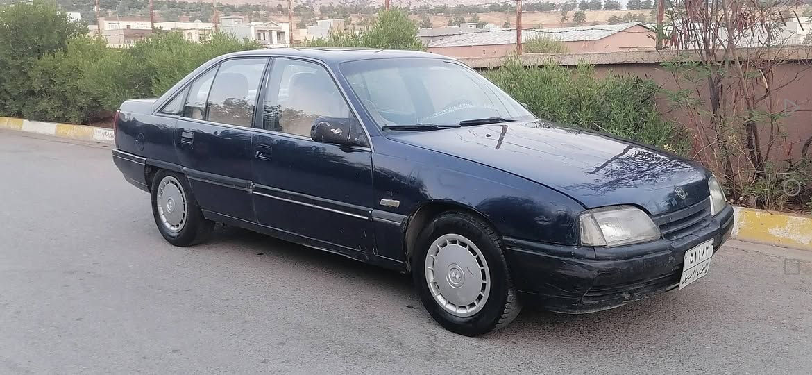 اوبل اوميغا • توماتيك • ١٩٩٠
