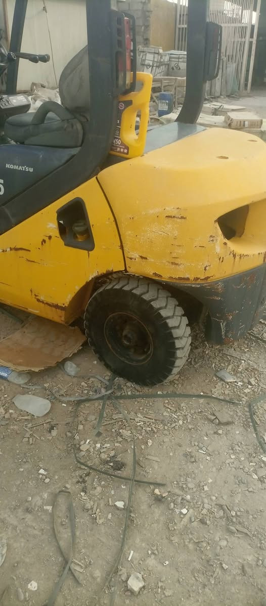السلام رافعة كوماتسو موديل 2006 بلادي وجاهزة وبحالة ممتازة جدا للبيع العنوان جسر ديالى الجديد جرف النداف للتواصل والاستفسار الاتصال على الرقم التالي 
***********
