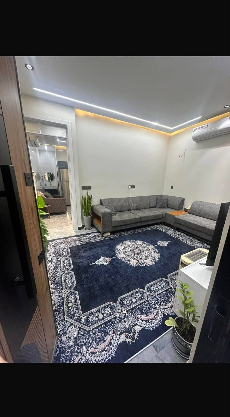 🏠 بيت جديد للإيجار في السيدية
📐 المساحة: 50 متر
🛏️ 3 غرف نوم
🛋️ صالة
🍳 مطبخ
🚿 خدمات

📍 الموقع: السيدية – مربع وصال شوقي
💰 الإيجار: 750 ألف

📞 للاستفسار:
***********
***********

🏢 مكتب الرواد للتطوير العقاري

