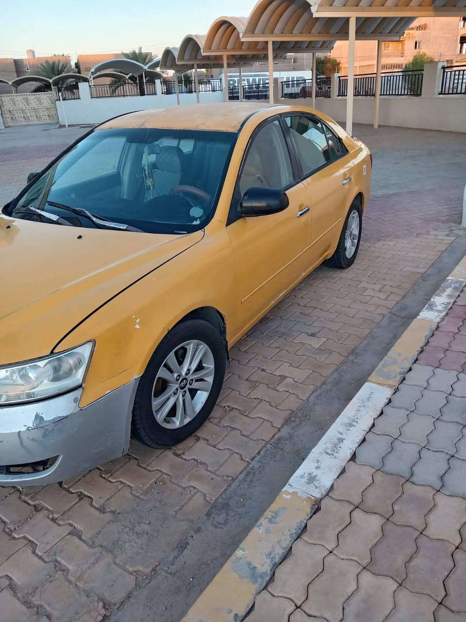 السلام عليكم سوناته للبيع موديل /2008 /محرك 2400 /4 سلندر وارد أمريكي تبريد شغال تدفئه مصفرة هيئة وغرامات السنويه 2031 تحكمات ستيرن كشن كهرباء السيارة بيه معجون على التكمه اليمين على الطول مكان السيارة الأنبار السعر /60/بي مجال الاتصال *********** /السيارة بسمي رقم انبار دولي
