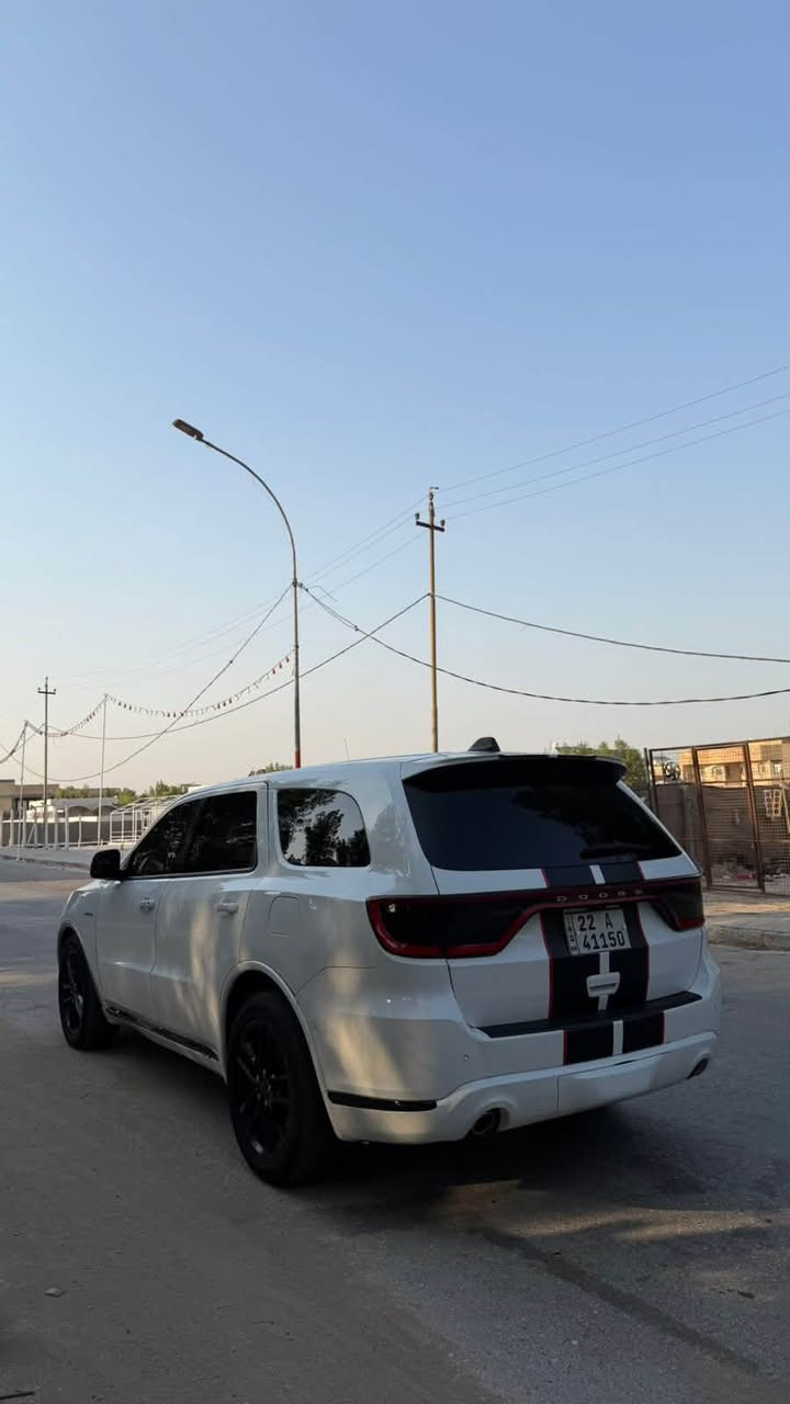 دوج دورانكو

Dodge Durango .

‎الموديل2023. (وارد امريكي بيها 3 قطع مبدلات نفس اللون ونصف الجاملغ الخلفي صبغ كفاله شواصي واللغود) 
.
اصل بوليسي  كير طرح مو تعليك
‎المحرك : V8 . 5.7L  .

‎العداد : 30الف فقط .

 السعر230
 
السياره جاهزه مانقصها البرغي 
‎المواصفات:  

‎* تحذير النقطة العمياء . 

‎*

‎* شاحن هاتف لاسلكي (وايرلس ).

مقاعد من الجلد مع شاشات وكشنات منفصل  

‎* مقاعد كهربائية مع ذاكرة لحفظ وضعيات الجلوس. 

‎* ‎* 

‎* مقود رياضي مع تحكم كهربائي. 

‎* مصابيح امامية زنون مع LED .

‎* كشافات ضباب LED . 

‎* شاشة 10.1 أنج .

‎* نظام ملاحة (GPS) . 

‎* . 

‎* ويل قياس 20 أنج . 

‎* صندوق . 

‎* بلوتوث تلفون .

‎* محدد سرعة . 

‎* كاميرا خلفية .

‎* كير شفتر ستيرنك .

‎* صف ثالث من المقاعد 7  Auto start . 

   للاستفسار***********

مكان السياره بنجف
