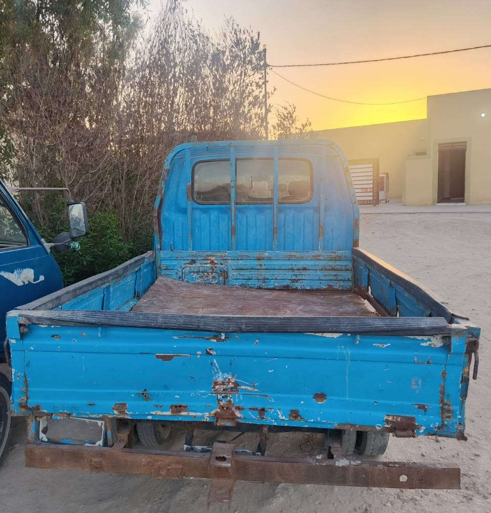 السلام عليكم  سياره كياموديل 95 اصويله  بدون تحويل رقم وسنويه منفيس رقم بابل  شاصي بي لحيم محرك وكير مكفول   مكان السياره القاسم  سعر 18 ورقه  رقم الموبايل ‏‪***********‬‏
