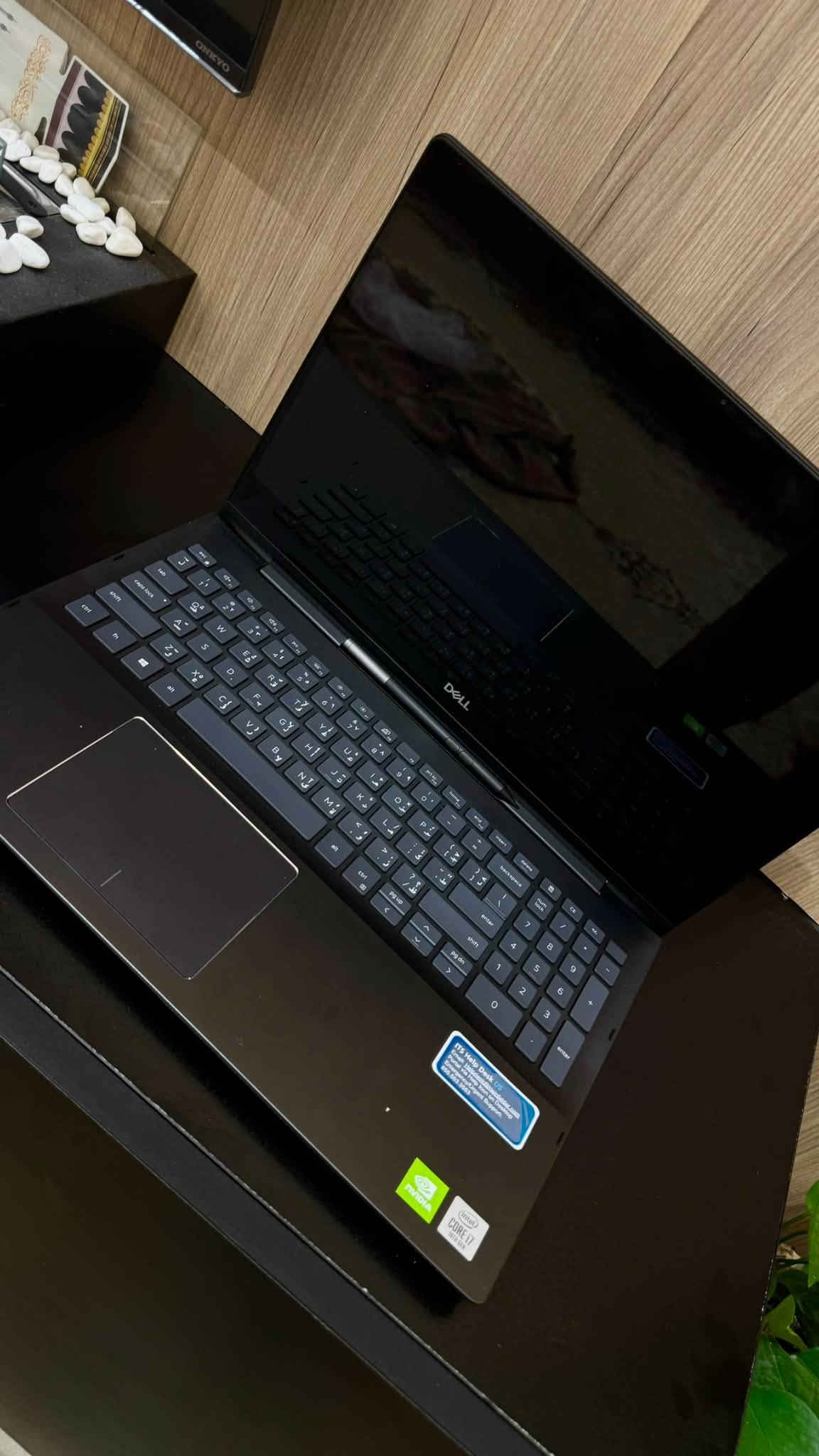 Laptop Dell inspirone 7591
🔹 المواصفات:

* ✅ المعالج: Intel Core i7 الجيل العاشر
* ✅ الرام: 16GB DDR4
* ✅ التخزين: SSD Samsung أصلي 512GB
* ✅ كرت الشاشة: NVIDIA GeForce MX250
* ✅ الشاشة: 15.6 إنج 4K UHD Touch تدعم اللمس
* ✅ 2 in 1 ينقلب 360° ويشتغل كتابلت
* ✅ القلم الأصلي الخاص بالجهاز موجود
* ✅ كيبورد بإضاءة (Backlit)
* ✅ بصمة + كاميرا + واي فاي + بلوتوث
* ✅ الجهاز نظيف جدًا وما بيه أي أعطال أو مشاكل، جاهز للاستخدام.

📚 مناسب للدراسة، الجامعة، البرمجة، التصميم، المونتاج الخفيف، والرسم باستخدام القلم.

💰 السعر: (675,000 وبيه مجال بسيط  )
📍 الموقع: (شارع المغرب فرع مستشفى المؤيد )

للاستفسار أو التواصل خاص.
او على الرقم ***********
