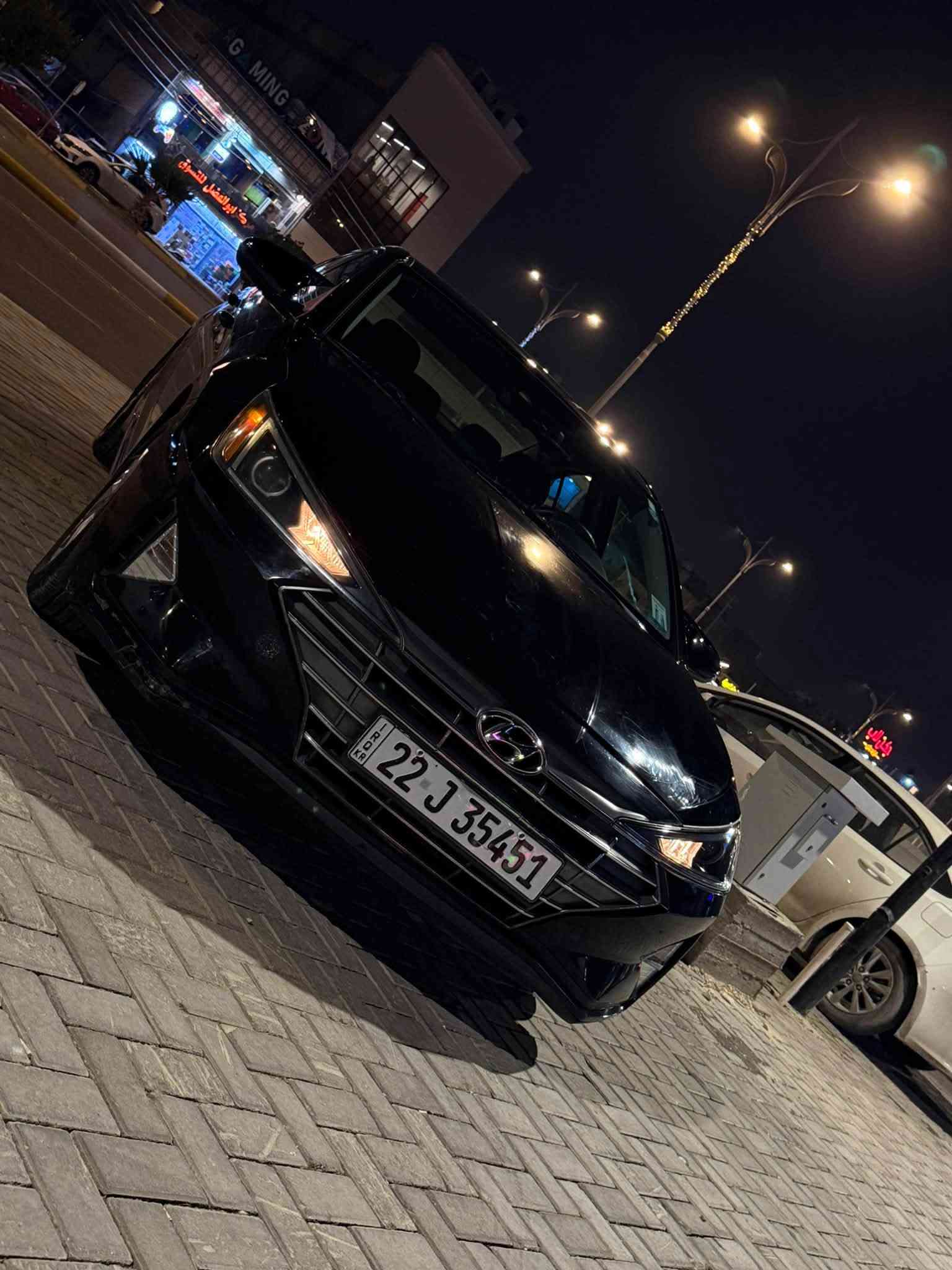 النترا امريكي • ٢٠٢٠ • ٢٠٠٠ دوش