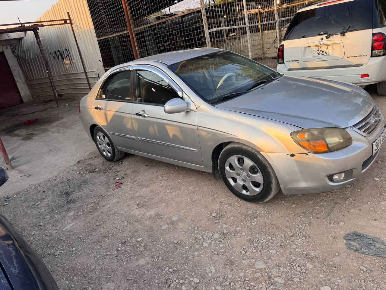 سبكترا موديل 9 رقم دولي باسمي بيها 4 قطع صبغ كير مكينة صدر تخم تاير  السيارة جاهزه السعر 72 وبيها مجال مكاني ديالى الخالص ***********  ***********
