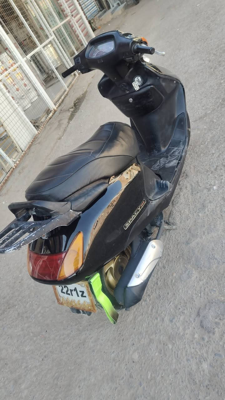 سبيسي • ياباني • محرك ناعم