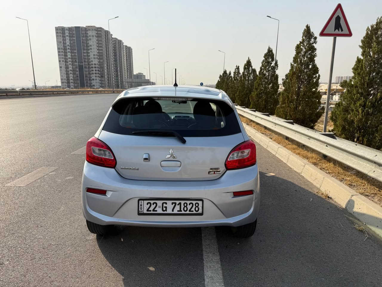 Mirage 2020 (limited edition) sport

میراج فول مواسەفات ✅
کوشن هیتەر✅
ئاوێنە کارەبای✅
سپۆرت✅
هەر چوار جام کارەبای✅
تعدیل سورعە✅
تەحەکوماتی سەر سوکان کامل✅
ویل و ئاوێنە ڕەش بیلادی دێ✅
٣پستن✅
کامیرە✅
سکرین تەچ✅

سەیارەکە ٣ پارچەی بۆیاخە بێ ناوگرتن 
84 mile ڕۆشتوە

هەمو گیانی سەیارەکە بە شەرت بێ کێشەیەو بێ مەسروفە 

بۆ زانیاری زیاتر پەیوەندی بەو ژمارەوە بکەن
*********** أربيل, العراق
