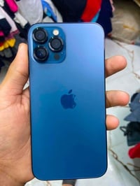آيفون ١٢ برو ماكس • ٢٥٦ • بطارية ٧٩