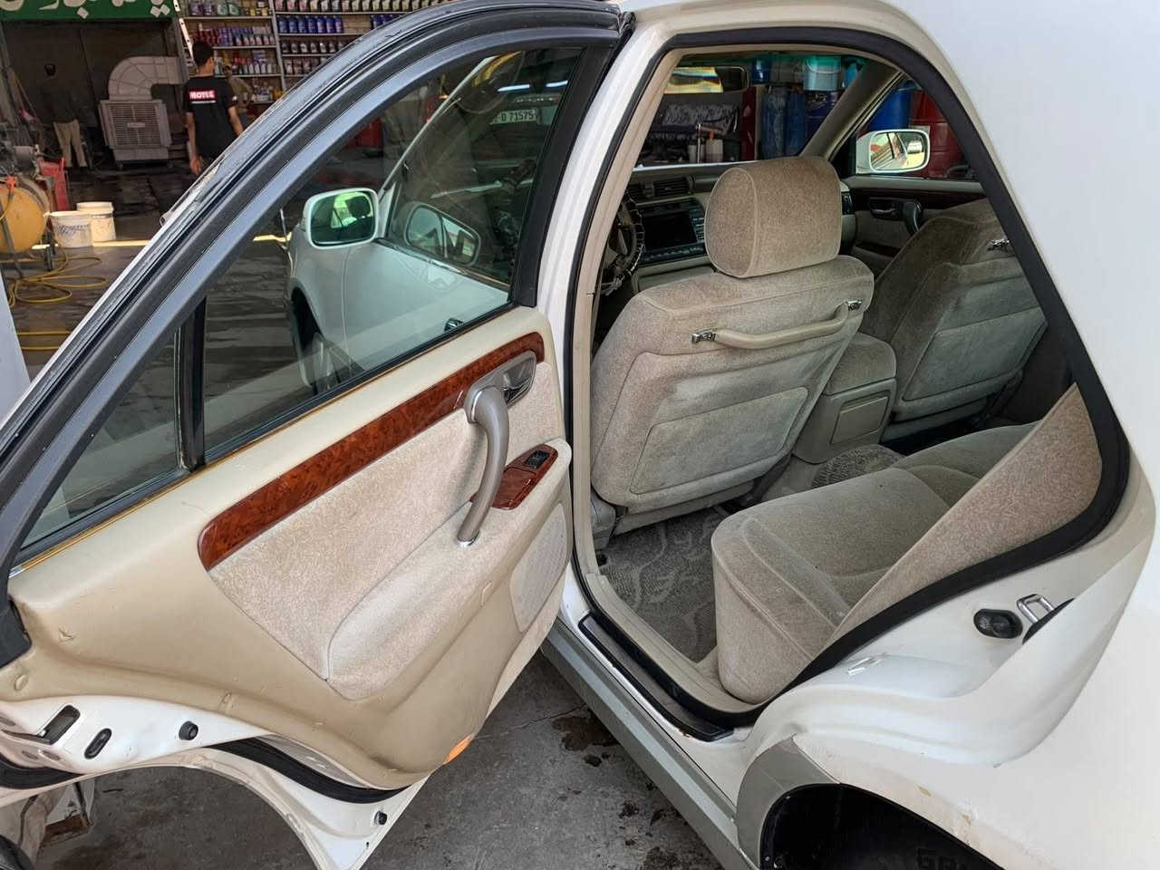 السلام عليكم
للبيع ملكه موديل 2000
3دكم شاصي 71 vvt اصل
كير مكينه حداديه تبريد جاهزه من كلشي
تحوير النجف فوك وجوه ودشبول
كرستال اصل
كشنات كهربائيه ستيرن كهربائي برده خلفيه
السياره بيهه كفر جاملغ من اليابان وبيهه تعديل شويه جاملغ خلفي
يوجد طخه بسيطه بل شاصي الامامي
رقم نجف باسمي تحويل ثاني يوم
مكاني نجف كوفه
السعر 110 وبيهه مجال
***********
