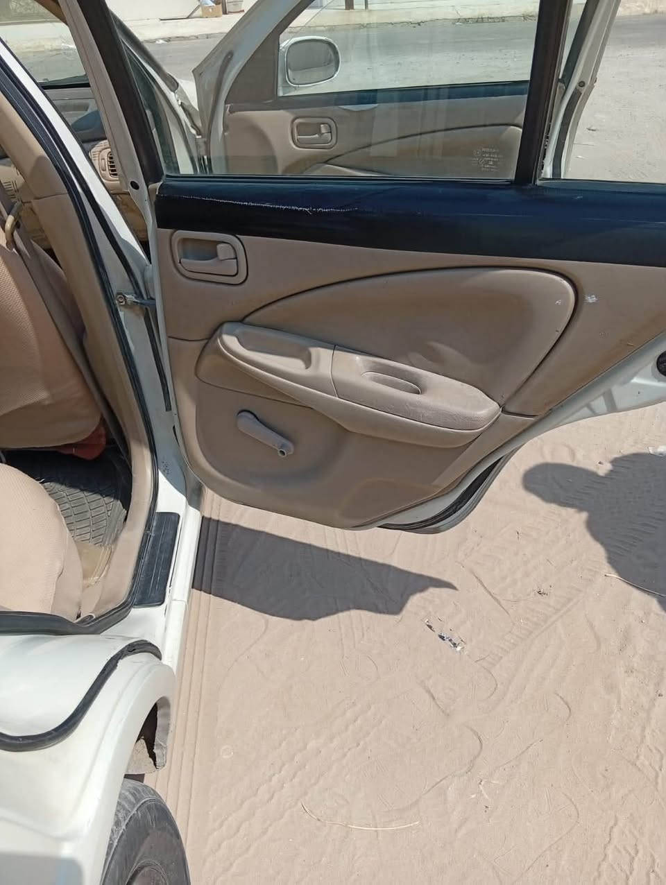 السلام عليكم 
للبيع نيسان سني موديل ٢٠٠٨ رقم صلاح الدين دولي تحويل مباشر سياره جاهزه وكامله بدون نقص كير اوتماتيك محرك جديد صدر جديد تايرات نظيفه السياره بيها قطعتين باب وجاملغ تفاصيل اكثر اتصل مكان السياره صلاح الدين شارع ٤٠ 
سعر السياره ٨٥ بيها مجال بسيط ***********
