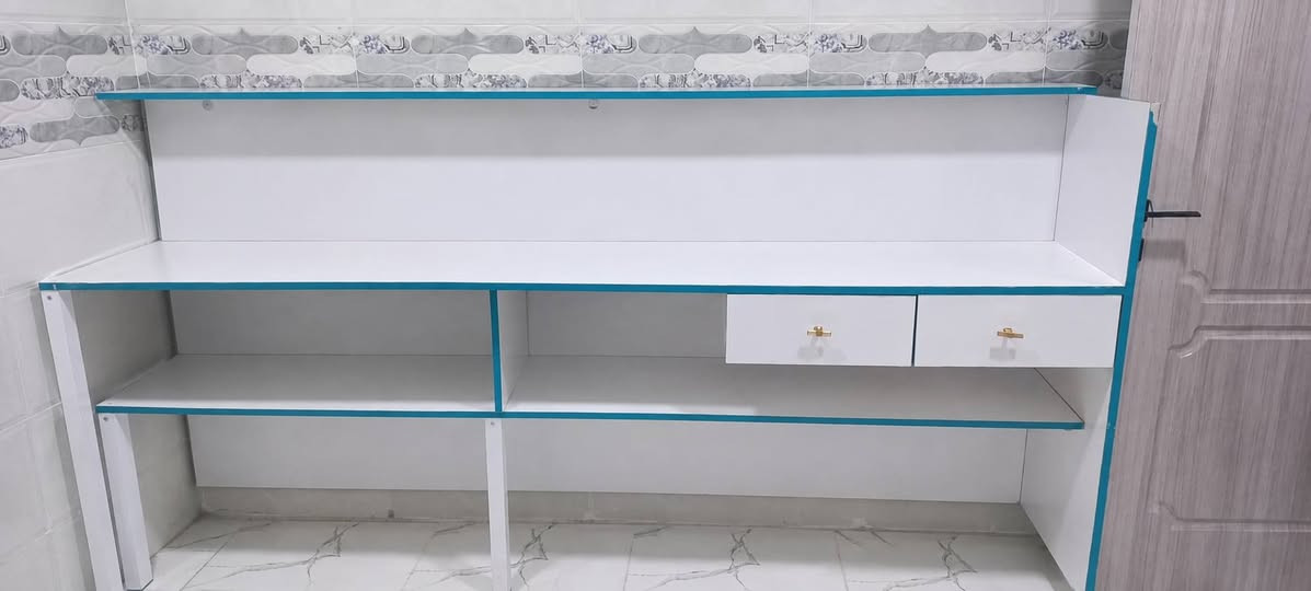 باتينه للبيع ترهم مال تصليح وترهم مال عرض وترهم اي شيء كان للبيع سعره مناسب 

***********
