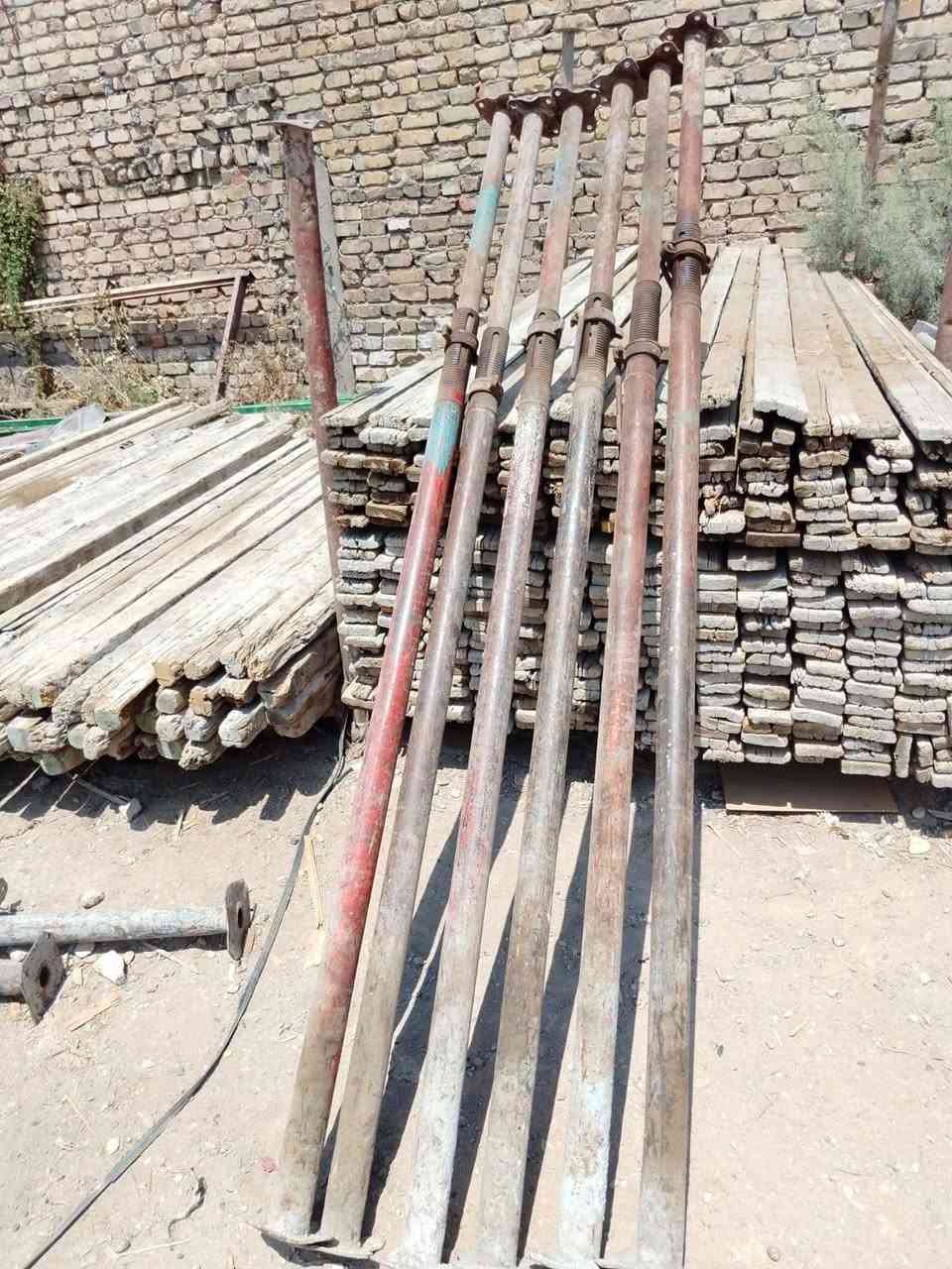 سلام عليكم للبيع
مقص عدد 2
فخات عدد40
بنطات عدد 70
جكاج عدد 10
مكاني بغداد استفسار 
***********
