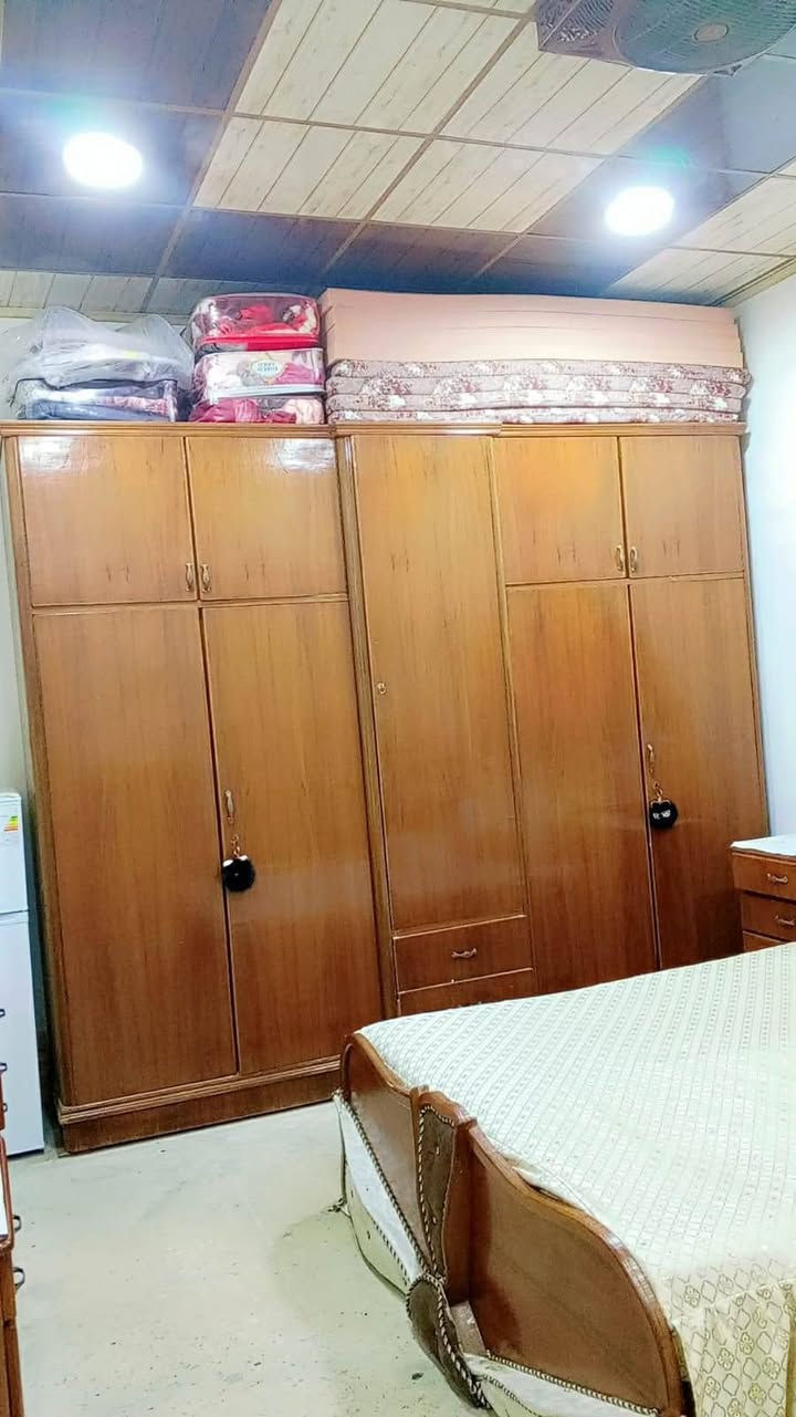 سلام عليكم اخوان غرفة خشب عراقي ثقيل نظيفه سعرها ٦٠٠ الف بيها مجال
مكلف بالنشر اتصل بصاحبها
*********** بي واتساب

