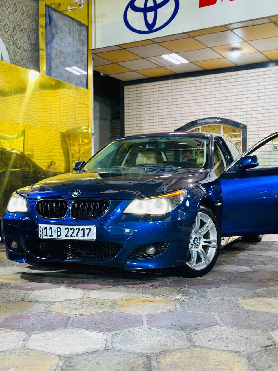 بي ام ميماتي E60 خليجي فول مواصفات لل اخير محرك بلادي 6V كير كوبرا 6 سرعات سياره جاهزه من كلشي حداده تخم تاير كير محرك تبريد كهربائيات كله شغال وجاهز مصبوغه عام جماليه فقط لا كصه ولا كلبه ولا ضربه قويه رايده 100 بيه مجال بسيط رقم بغداد تحويل ثاني يوم *********** مكاني بصره
