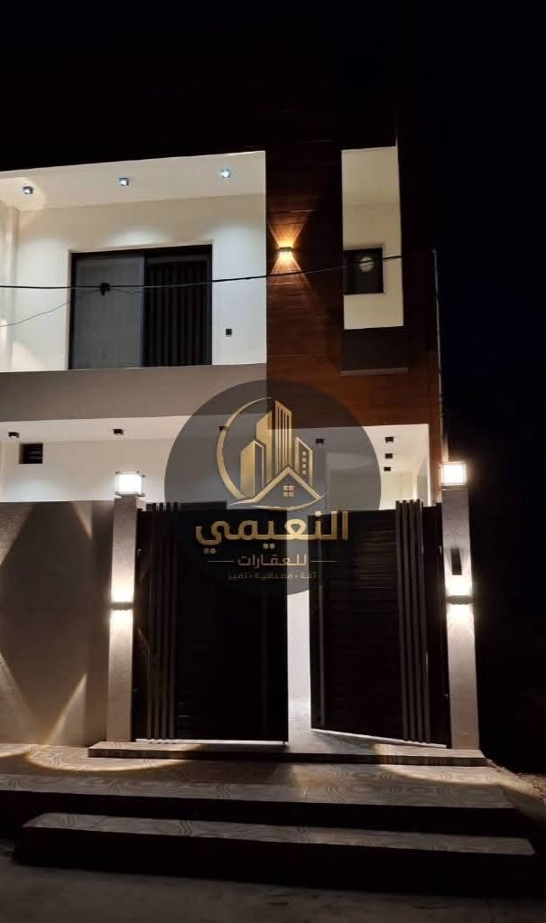 حصرياً لدى مكتب النعيمي للعقارات 🌐

🏡 للبيع – فرصة لا تعوض

بيت طابقين بناء حديث (فول فول)، جاهز للسكن.

📐 المساحة: 125 م²
🏠 الواجهة: 6.25 م
📄 السند: ملك صرف

🔹 الطابق الأرضي:

- صالة
- مطبخ
- غرفة نوم
- صحيات

🔹 الطابق الأول:

- 3 غرف نوم

📍 الموقع: حي الكندي الأولى، قريب على شارع الحولي.

✨ بيت مرتب ويخبل، موقع مميز وقريب من جميع الخدمات.

📞 للاستفسار:
***********
***********

📍 عنوان المكتب:
الموصل – حي الكندي – شارع الحولي – 
قرب مصنع الكندي.
#الموصل #عقارات_الموصل
#بيع_وشراء_العقار #مكتب_النعيمي
@الجميع
