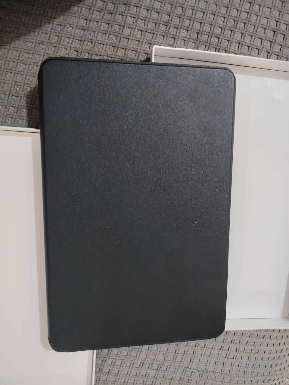 ⌨️ كيبورد Xiaomi Pad 6 للبيع
📱 مناسب لـ Xiaomi Pad 6
✅ يشتغل بصورة طبيعية
🟡 بي شخط واحد، غيرها حالته زينة
💰 السعر: 50 ألف
🤝 قابل للتفاوض البسيط
🚚 توصيل لجميع محافظات العراق 🇮🇶
📞 ***********
