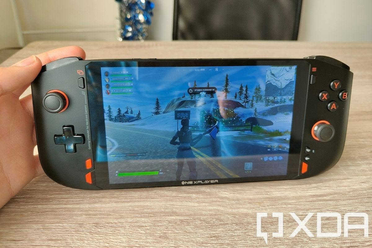 سلام عليكم 
مكلف بالنشر
جهاز ONEXPLAYERمن شركة  OneNetbook

Processor (CPU): Intel Core i7-1195G7 (4 cores, 8 threads, boost up to 5.0 GHz)Graphics (GPU): Intel Iris Xe Graphics G7 with 96 Execution Units (up to 1.4 GHz)Memory (RAM): 16GB LPDDR4x (4266 MHz)Storage: 1TB  NVMe M.2 SSD (2280), plus MicroSD card slotDisplay: 8.4-inch IPS screen, 2560 x 1600 resolution (358 PPI)Operating System: Windows 11 Original
مع الملحقات الاصليه 
شاحن وكيبل وحافظة 

سعر مليون قفل وسعر الجديد معروف بيش 
مكان شعب حي اور
***********
