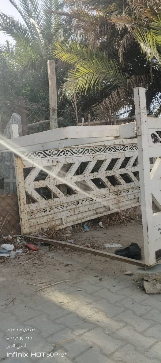 محجر تسكام ثقيل مال كيه نثيه للبيع مكاني نجف متواجد ع الفيس رقمي ***********

نص مكتوب في الصور:
- ١٥:٤٢ ٢٠٢٦/٠٩/٢٩
- E ٤٤,٣ N ٢٢,١
- أدخل النص
- Infinix HOT 50 Pro+
- 15:42 2026/09/29
- E 44,3 N 32,1