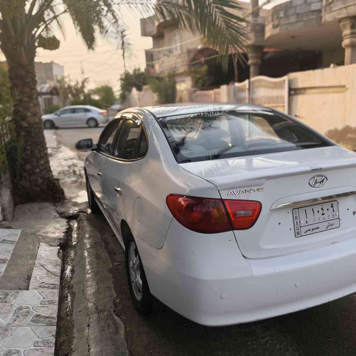 افانتي ٢٠٠٧ ديالى مكينه وكير مع التفرعات جديد كصه تبريد منضومه جديده تبريد ثلج وتدفئه تخم تايرات هيلو جديد مع تصفير فلنجات وتخم دسكات صدر امامي خلفي جديد السعر ٩٣ وبيه مجال للتفاوض خابر وتدلل ***********مكاني بعقوبه تقاطع القدس غير متواجد على الفيس
