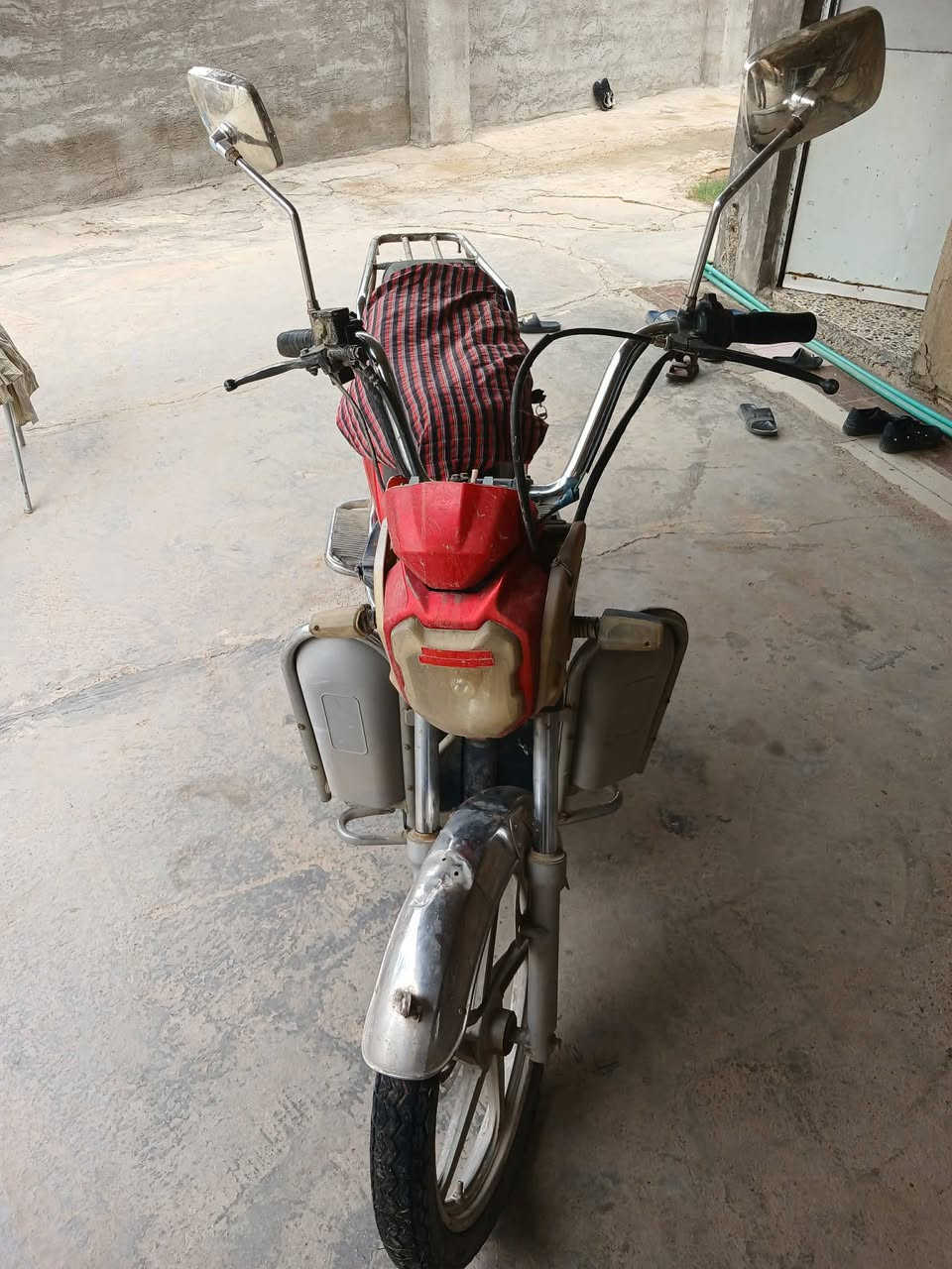 نقصها بطاريات • للبيع • مكلف بالنشر