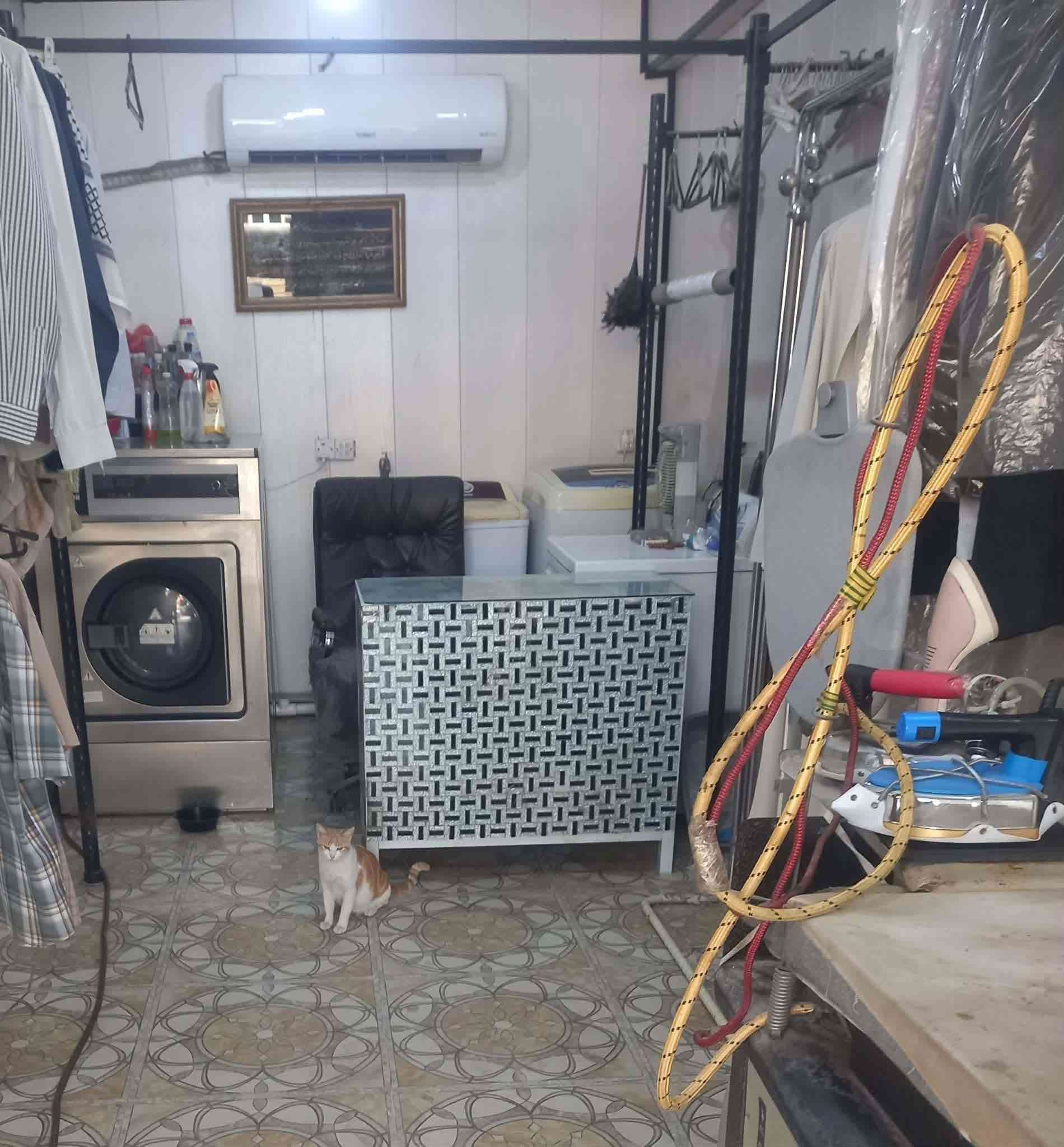 السلام عليكم مكلف بالنشر، محل مكوى للبيع في حي اعلام قرب شركة البيبسي مجهز من جميع النواحي مع توفر حمالات ملابس(تعاليك) بكميات كبيرة سبب البيع لاسباب صحية
للأستفسار التواصل مع صاحب المحل ***********
