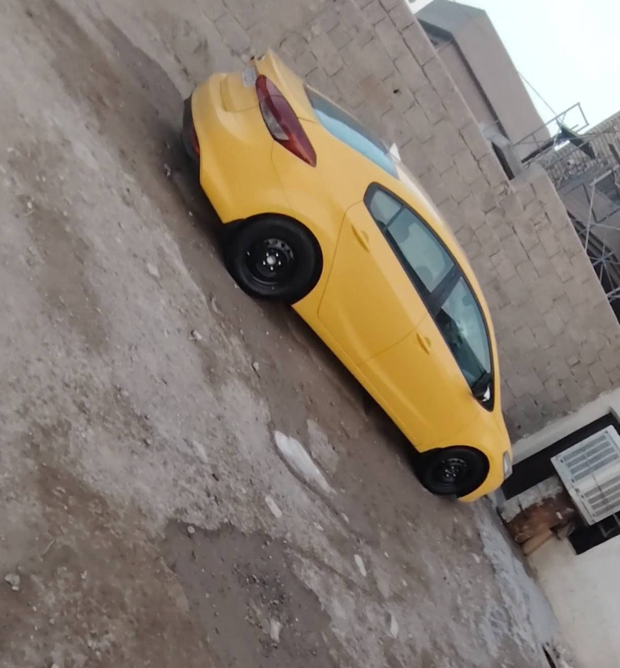 سلام عليكم ورحمة الله وبركاته فورتي موديل 2017 وارد أمريكا حادث فقط بنيد بدون دواخل سيارة ليبل واحد بسمي مصفره هياه وغرامات هزه جديده سيارة ماناقصها برغي كبل لل شغل محرك2000دوش المرغوب كير ايتي تخم تاير السعر110وبيها حك جيتك العنوان بغداد المشتل حي الراسه ستفسار*********** /***********
