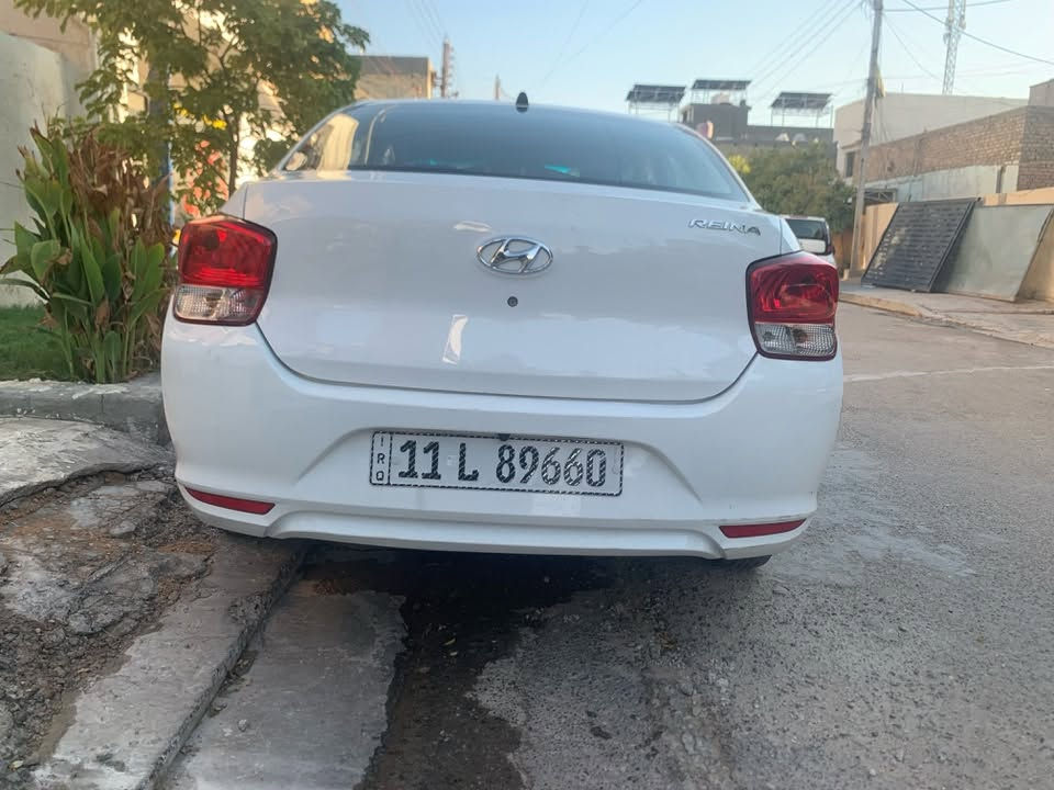 السلام عليكم سيارة هونداي رينا موديل 2020 مكفوله بيضاء الون رقم بغداد جديد فتحه اشاير ب المري اوتو شاشه ماشيه 74 
***********
السعر 98$ وبيها مجال
