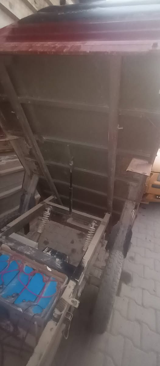 السلام عليكم ستوته البيع بيهه نقص بطاريات كشرهه نضيف موديل 2024السعر800جاهزه وخيرمن الله بس بطاريات العنوان بغدادالكريعات ***********
