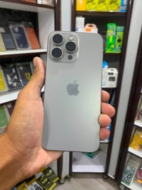 آيفون ١٥ برو ماكس • بيع مستعجل • واتساب