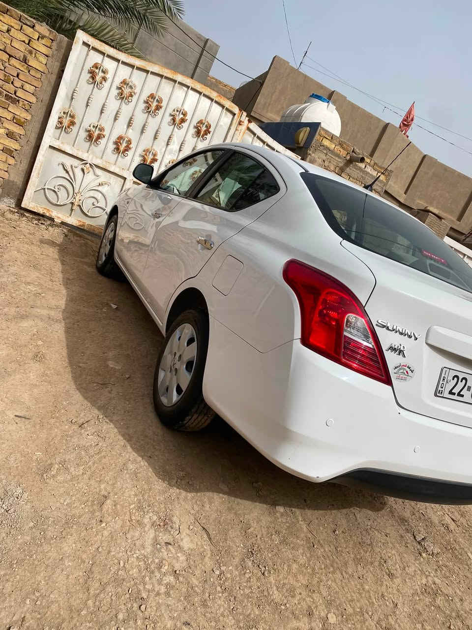 سلام عليكم متاح نيسان صني هندي بليته زركه للبيع موديل 2023 سياره كفاله عامه مكان السياره حله للستفسار ***********
