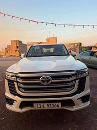 لاندكروز GXR • ماشيه ٦٠٠٠ • مغلف PPF