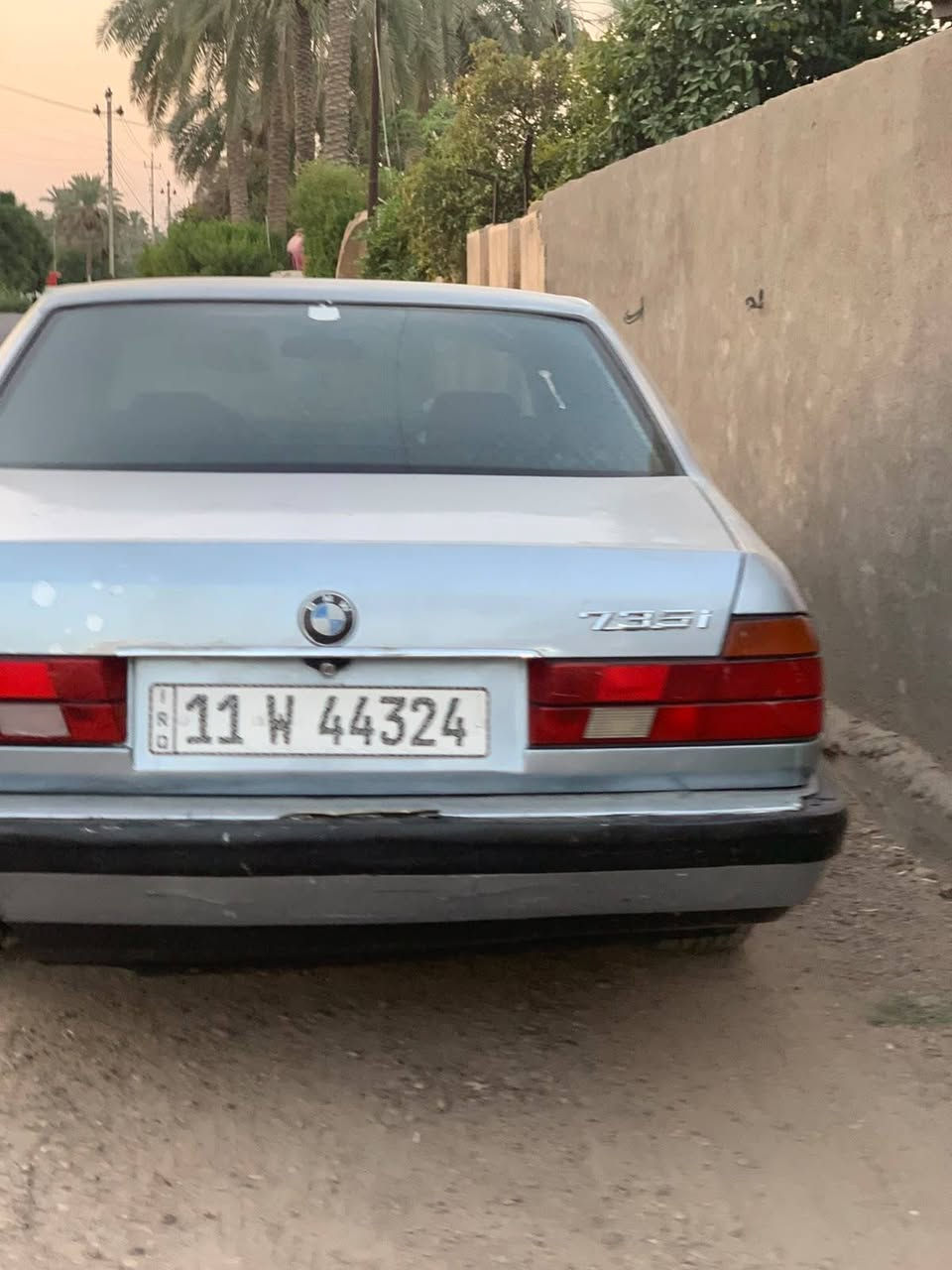 سلام عليكم 735 مفتوح كير اوتو  للبيع
السيارة بلاد عل وضع الشركة بيها جراد فقط 

 طخه مابيها صبغ مابيها

 دكة جاكوج مابيها

 السيارة جاهزة من كلشي نكرةرة سلف

تبريد ثلاجة 🥶 وي السويج

كهربائيات كلها شغاله من كلشي

فيت بم جديد

راديتر جديد

مروحة راديتر جديد

لون ارزق سمائي

السيارة مابيها لا حماوه ولا كلشي ناعمه

صدر نص عمر

السيارة حلوة وجاهزة بعدها بلاد حتى الكاعيات مالتها بلاد

مابيها نقص

السعر ٤٩ وبيها مجال للشراي السيارة بأسمي تحويل ثاني يوم

***********
