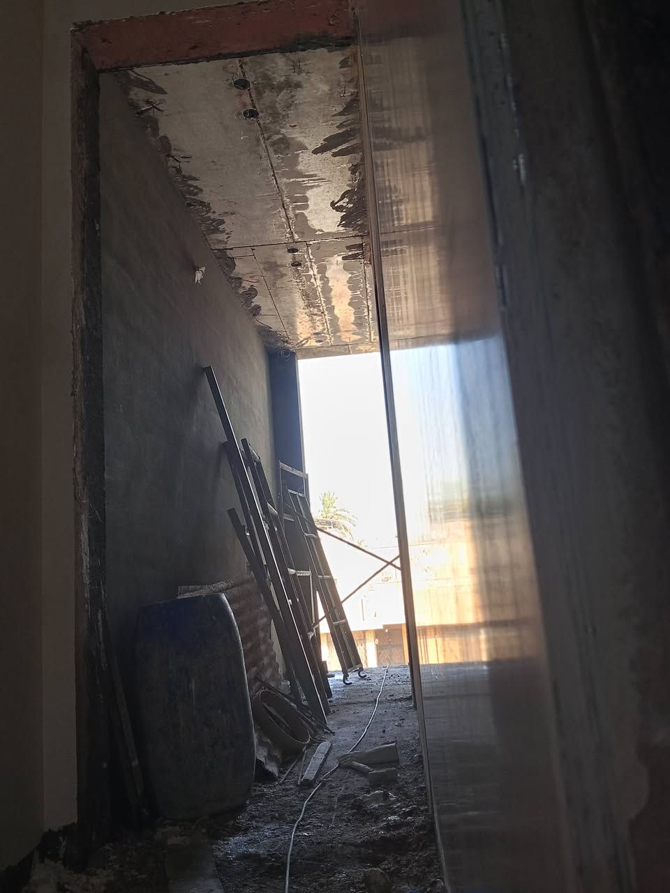سلام عليكم خلفه جص وبورك درجه اولى المتر ب6 تصفير عليزر شغل بما يرضي الله كادر كامل شغلي بغداد فقط مكاني بغداد حي الجهاد للاستفسار ***********
