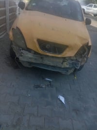 طيبه موديل ١٥ بيه حادث دعاميه وبنيد وجامه مثل ما واضح بل صوره السياره ...