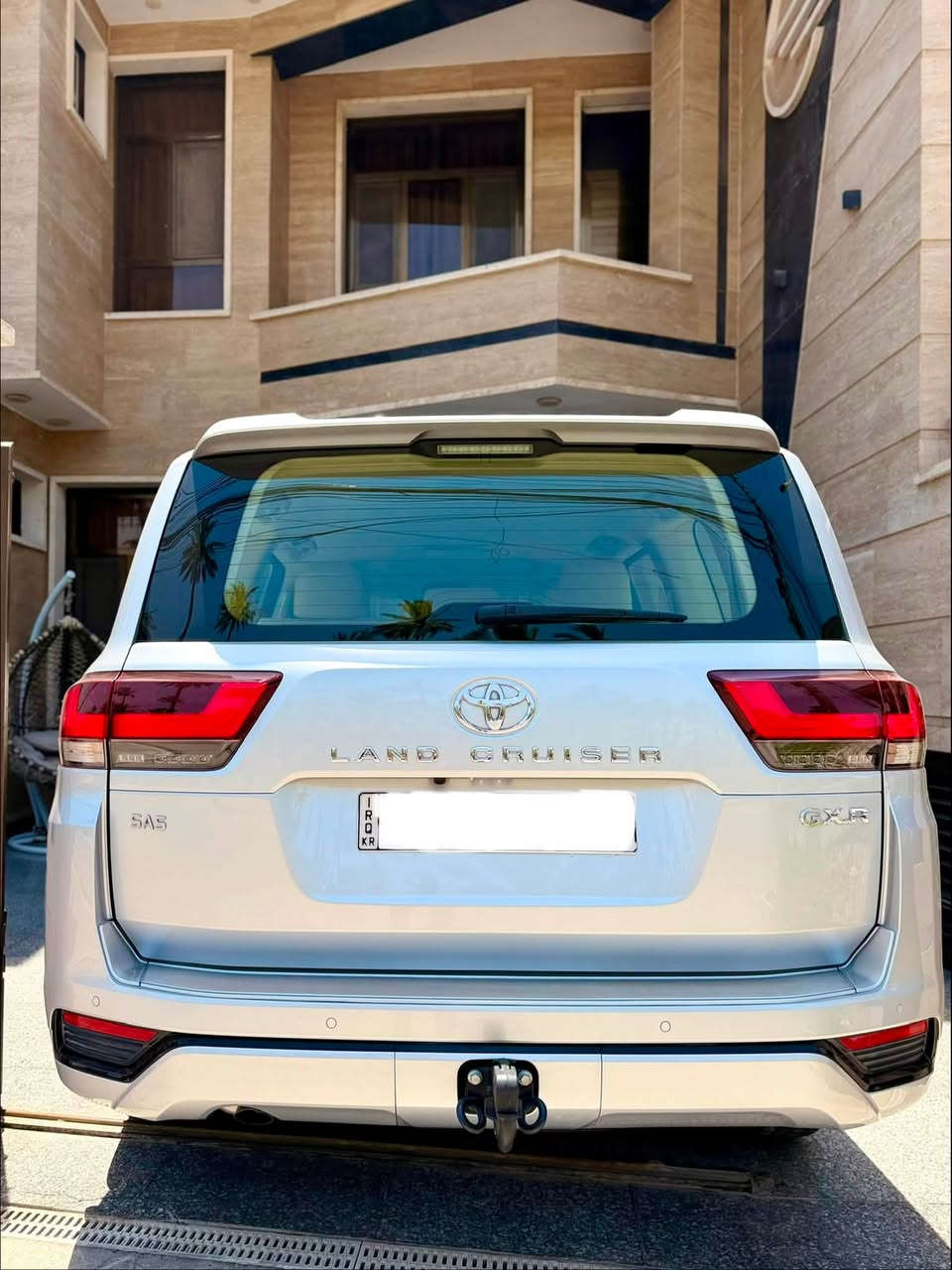 السلام علكيم للبيع
Toyota Land Cruiser 2022

  تويوتا لاند كروزر 2022. 

ملاحضة / رقم السيارة اربيل تحويل مباشر 

لون السيارة سلفر مميز 

  🛣️  المسافة المقطوعة فقط 8000   الف كلم فقط بحالة الزيرو وشرط مشي حقيقي وضمان شركة ساس داخل الشركة 

------------------------------------------------------------ 

✅ المواصفات: فئة GXR ساس معروفة مواصفاتها 3 شاشات تطبيق السيارة سبعينية 

✅ الحالة: كفالة عامة من كلشي بحالة الزيرو 

📞 للأستفسار الاتصال على الرقم

***********
