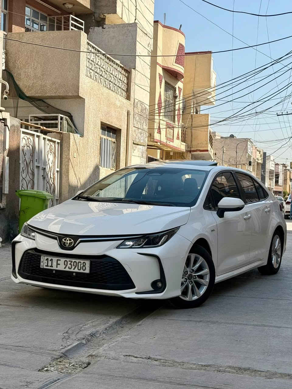 السلام عليكم للبيع
كورلا 2025 هايبرد شكل الخليجي 
ماشيه 19 الف
مكفولة كفالة عامة بيها فقط رصعة صغيرة ناشر صورتها  
رقم بغداد باسمي شخصياً هزة وسنوية ورقم جديد
مكينه 1800 هايبرد شحن ذاتي 
فول مواصفات عدا كشن كهرباء
الاضافات :- 
عازل حراري للجام
سبايدر خلفي
تغليف الارضية جلد + دوسات سفاري 
عنواني بغداد الاعظمية / سبع ابكار 
السعر 160 وبيها مجال كلش بسيط
للتواصل *********** وبي واتساب
