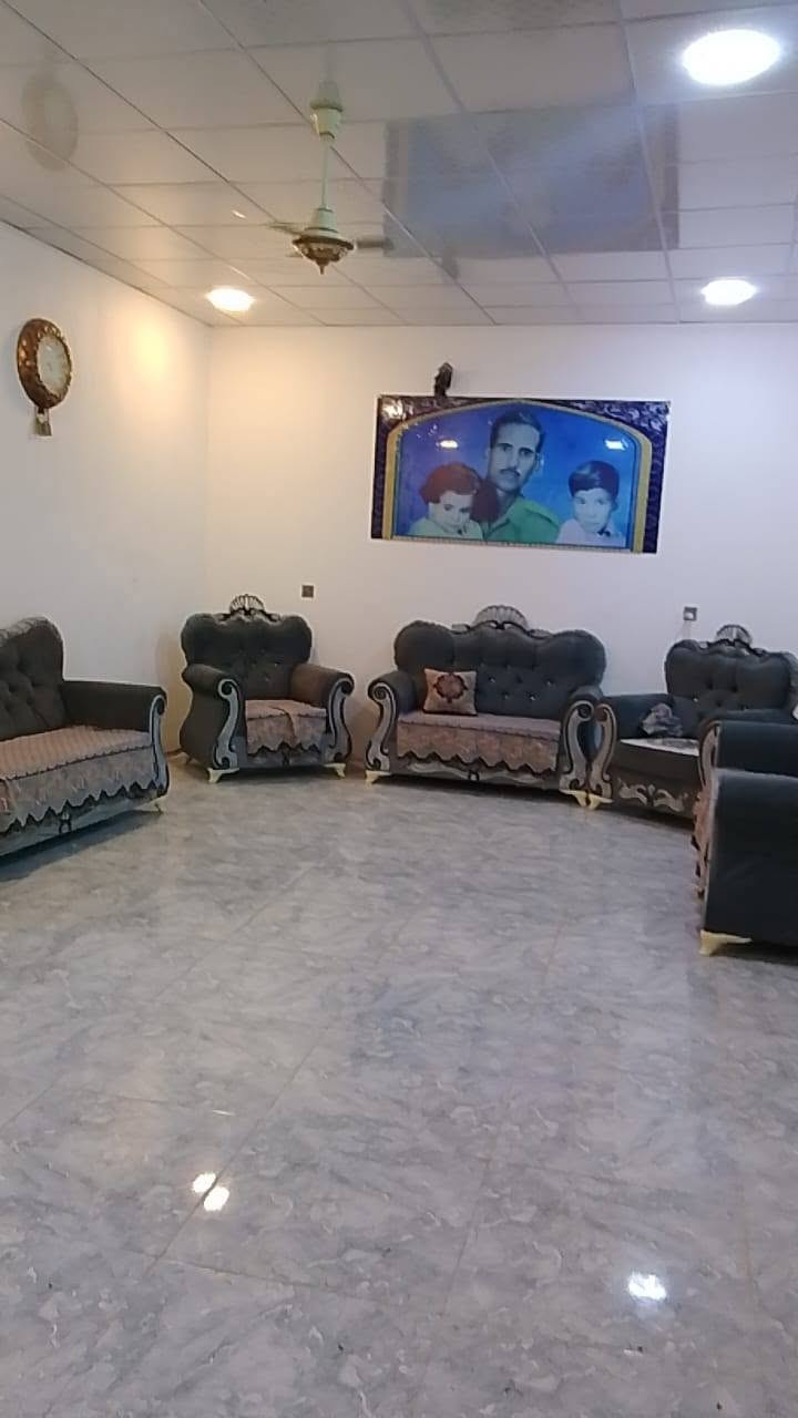 بيت جديد بناء حديث حي الجوادين  النزله الثالثه بالبداية كلش كونكريت مسلح طابوق السعر ٥٢ بي مجال المساحه ٢١٠ متر *********** @
