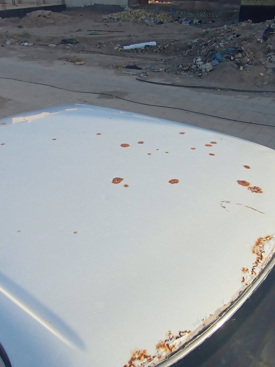 السلام عليكم سياره مارك للبيع موديل 90 سياره  عاوزها ترتيبات قليل دواخل حلوه حداديه جديده الاخياسات موجوده مثل ما موضح بالصوره فقط مكاني الناصريه اسكان الصناعي السعر 25 و بيها  مجال***********
