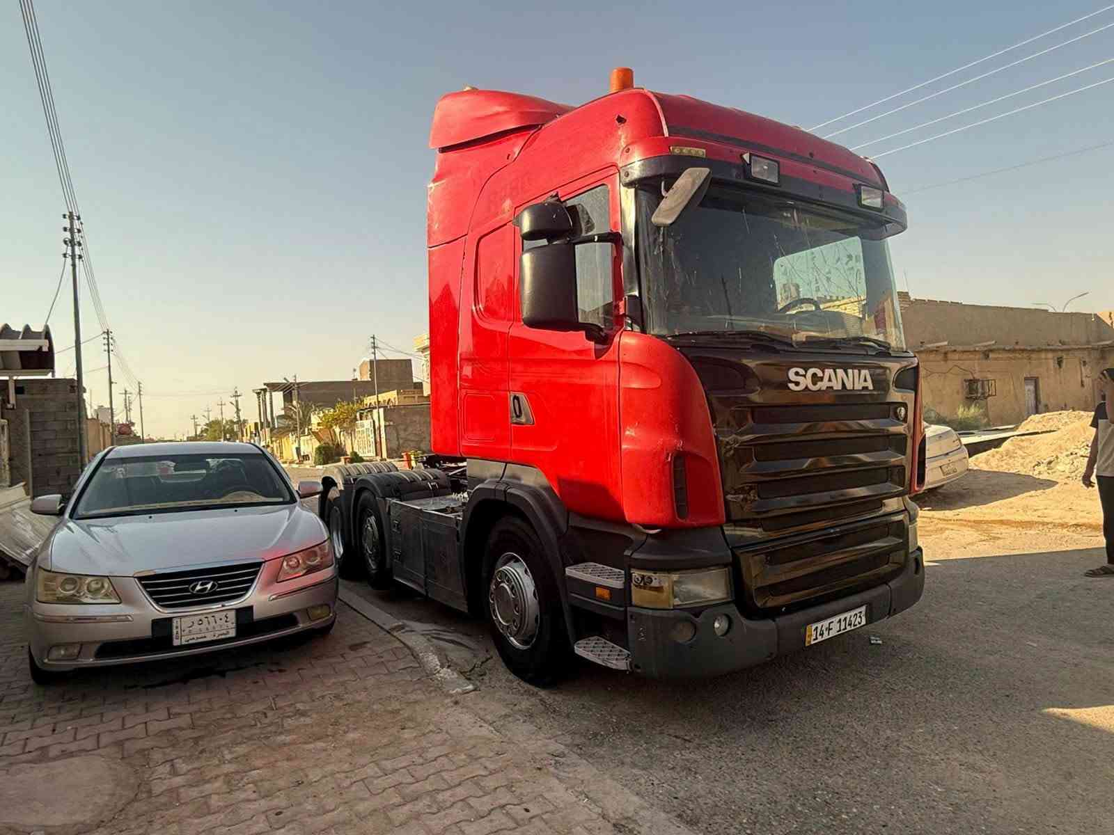 للبيع سكانيا سنكل بلادي مكينه انجكتر V8 حجم R500 تخم تاير كير عادي 3×3 جاهزه للعمل العنوان البصره  للاتصال ***********

