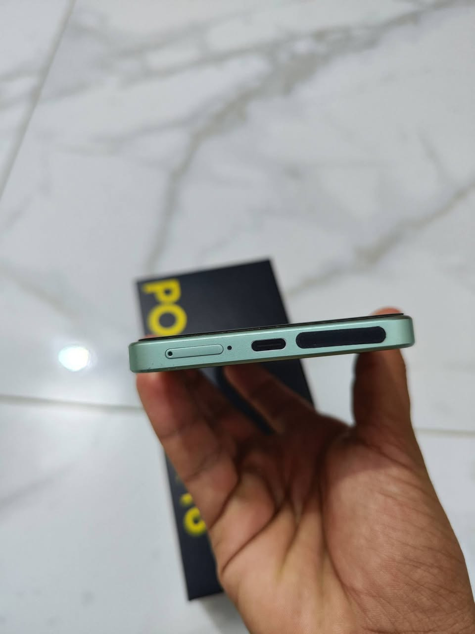 بوكو  X7 Pro
ذاكرة 256 / الرام 12

🔋6000ملي امبير مع شحن 90 واط

كامل ملحقات مستخدم قليل 

*********** 📞
مكاني بعقوبه .
