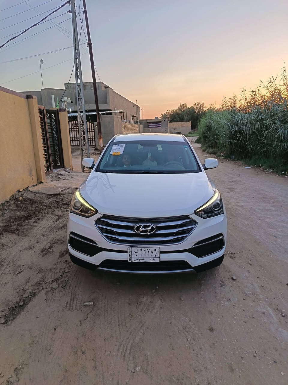 للبيع سنتافي وارد أمريكي موديل ٢٠١٨ ضرر جاملغ امامي بدون ايرباك سيارة جديده وحلوة ونظيفه ٤ سلندر رقم بغداد جديد وسنويه جديدة مشروع وطني
مكان السياره الديوانيه 
السعر الاتصال على الرقم التالي
***********
