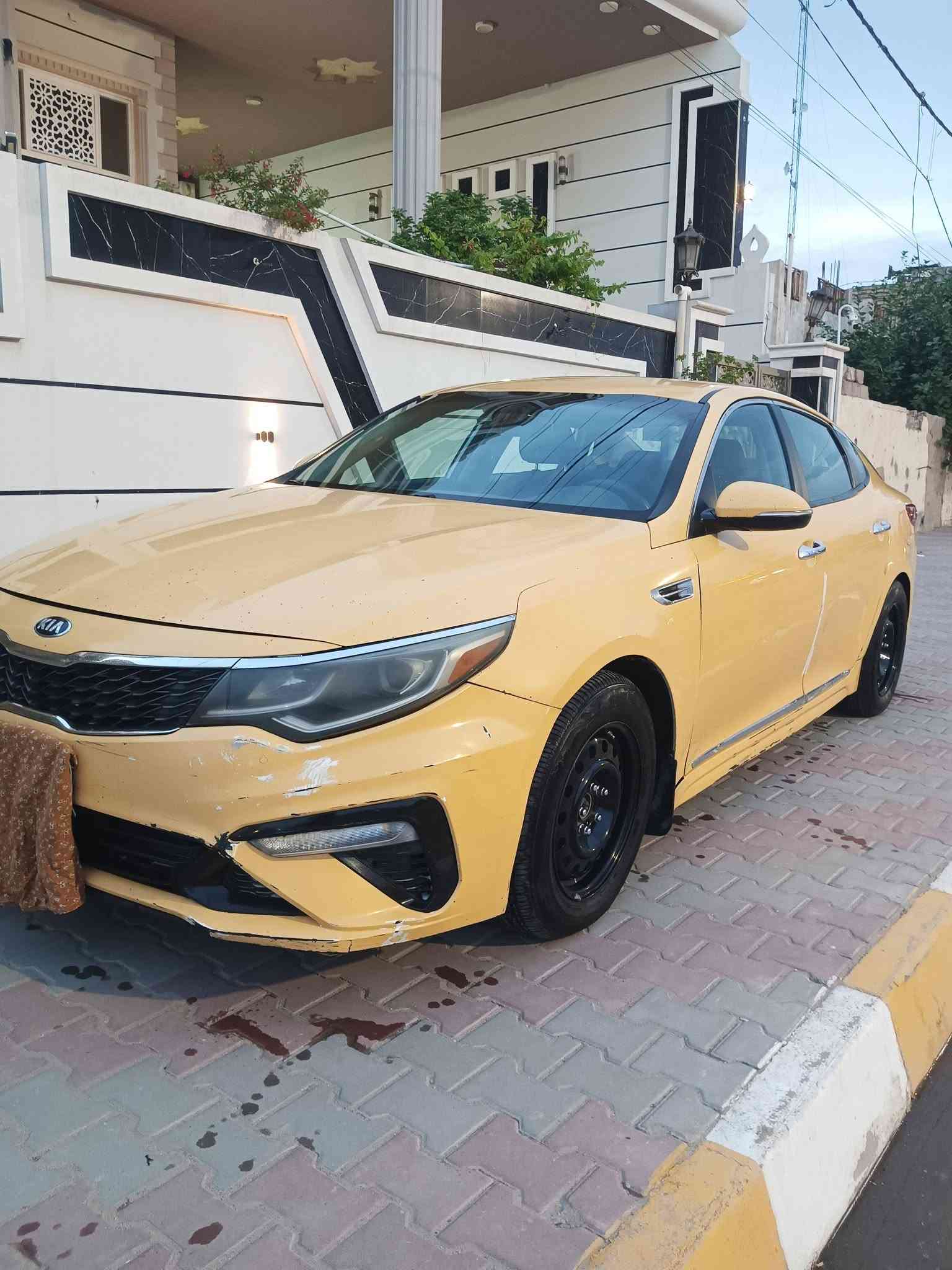 السلام عليكم
اوبتيما 2019 رقم بغداد
حادثهه چاملغ ومبدل لغد اليمنه
مكينه 2400gdi
سعرهه 95$ وبيهه مجال
مكاني الفلوجه
***********
