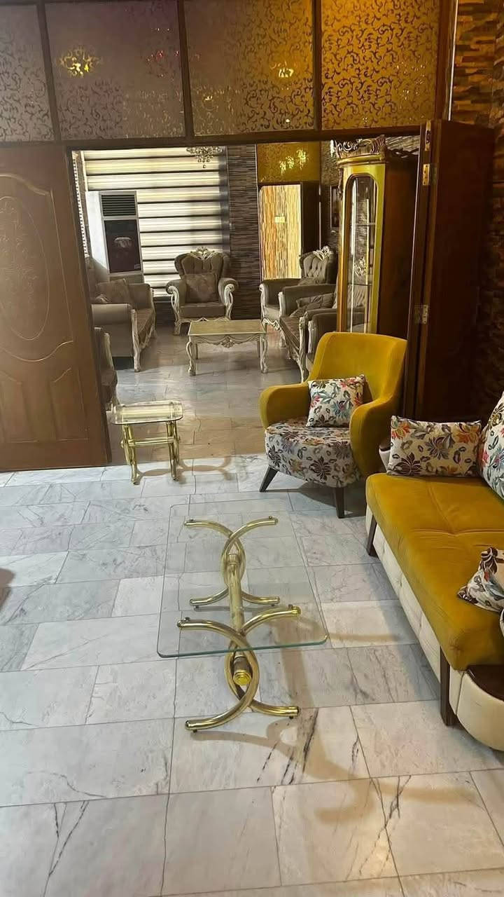 🏠 لــــــــلإيــــــــجــــــــار 🏠

📏 المساحة: 200 متر
🛋️ مؤثث بالكامل

✅ غرفتين نوم
✅ هول
✅ استقبال
✅ مطبخ
✅ مجمع صحيات

💎 نساعدكم في إيجاد أفضل الفرص العقارية والاستثمارية، كما نستقبل جميع العقارات المعروضة للبيع أو للإيجار💎 .

📥للأستفسار اكثر👨🏽‍💻مراسلت الصفحه او📞اتصال + 📱واتساب *********** 

المهندس علي فراس | مكتب الثقة للتسويق العقاري في 📍 بابل – الحلة – حي الحسين 🏢.
