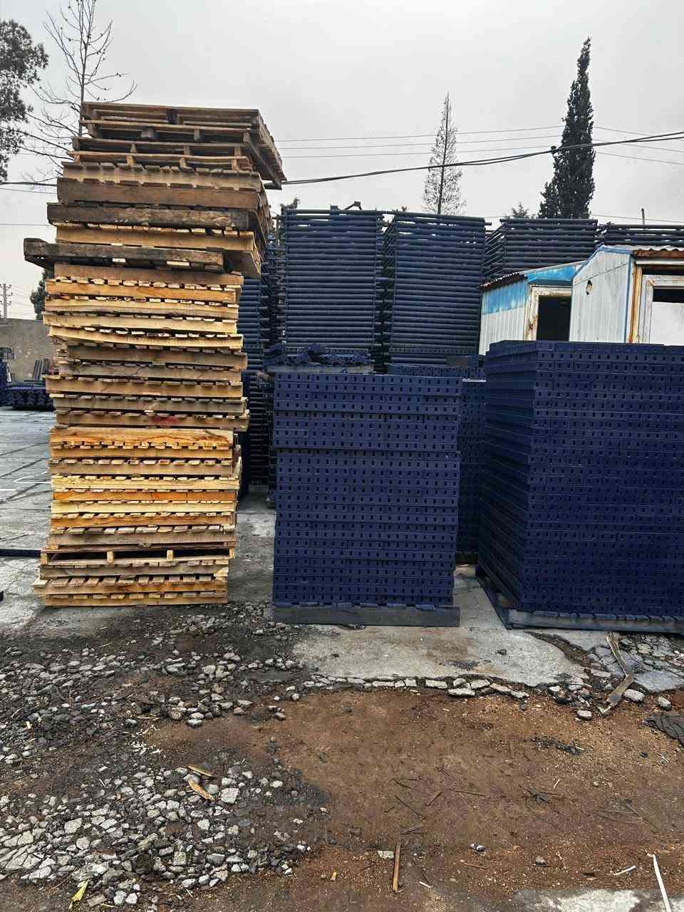 تالسلام عليكم بيع مستعجل قوالب حديد مال نجاره الي يشتري يتواصل معي ابيع عل الطن متواجدا بكربلا للعم مستخدمات صبه وحده نضافه فول
***********
