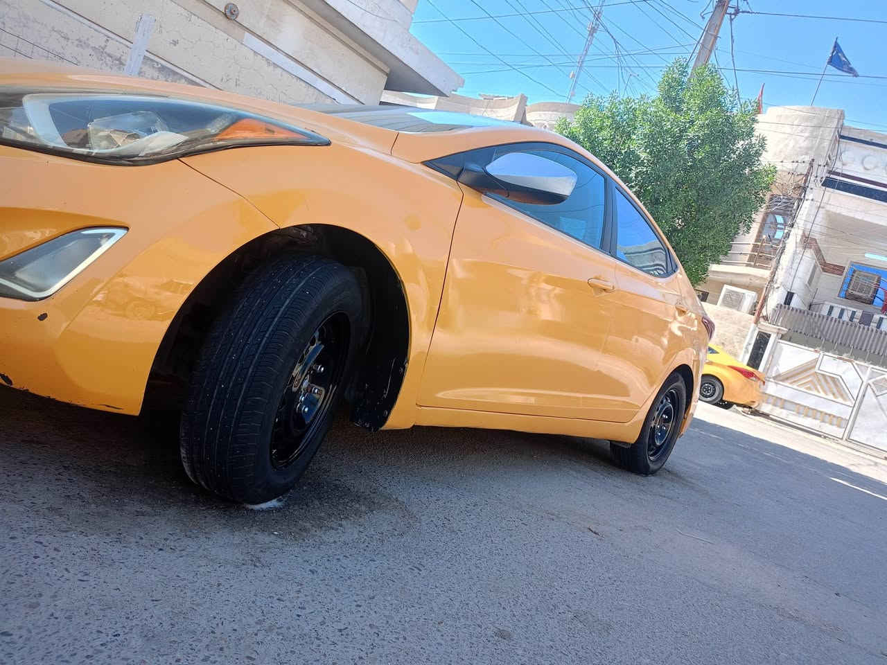سلام عليكم النتره 14امريكيه سياره ماشيه 160   مكينه  1800 لا تبخير ولا تنقيص كير نعمه  صبغته جديده دوشمه جديده حداديه جديده تخم تاير او ويل  رقم جديد هزه جديده كبل لشارع اخوان مراوس فقط بخصوصي  فرق بعد لمعاينه  حادثه جاملغ امامي او بل عراق جاملغ او باب فقط ***********
