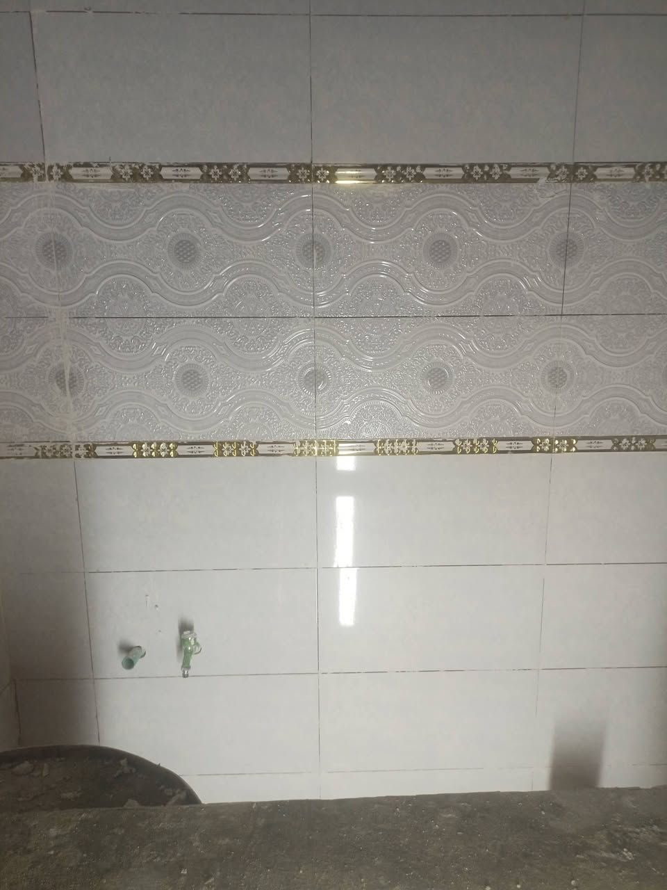 متر ويوميه وسعر تريده كافه شغل  سيراميك  متفرغ  شغل ليزر وسعرمناسب سيراميك كاشي اعاده ماستك شتايكر تطبيك درج جدأ مناسب الاتزام بلموعد

نص مكتوب في الصور:
- السلام عليكم نشتغل سيراميك كاشي تطبيك درج صب تسليط سطح صب ارضيه اعاده ماستك شتايكر نثر ترميم بسعارمناسبه/ ***********