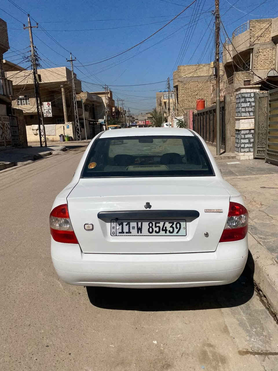 السلام عليكم تايبا 2013
سيارة بسمي سيارة حلوة 
بيهه جاملغ لايسر لامامي صبغ فقط
والمكينه كل تبديله تنقص نص ربع
السعر ٤٠ وبيهه مجال 
المكان لامين الثانيه 
لاستفسار ***********
